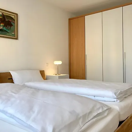 Διαμέρισμα 1st Floor - Hochwertige Mit Balkon Und Aufzug Λιντάου