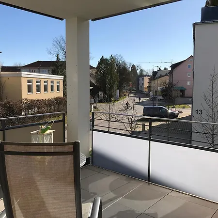 Lejlighed 1st Floor - Hochwertige Mit Balkon Und Aufzug