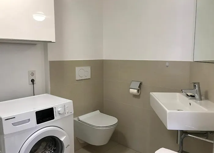 1st Floor - Hochwertige Mit Balkon Und Aufzug Lindau (Bodensee)