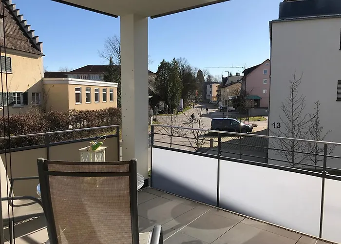 Lejlighed 1st Floor - Hochwertige Mit Balkon Und Aufzug