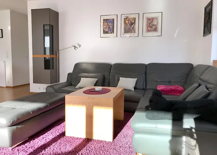 1st Floor - Hochwertige Mit Balkon Und Aufzug